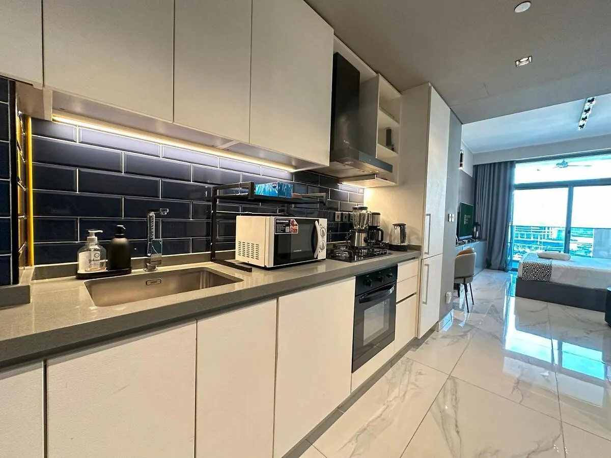 Apartment Luxury Escapes Modern Studio Mag 318 Dubai United Arab Emirates