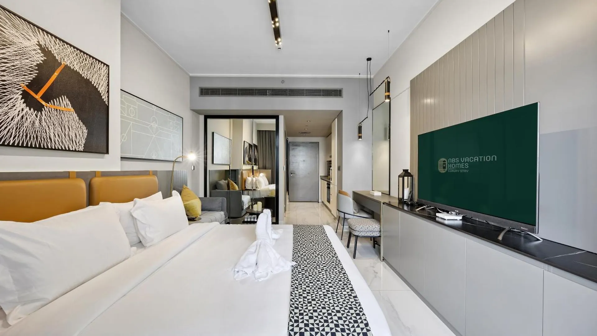 Luxury Escapes Modern Studio Mag 318 Dubai United Arab Emirates